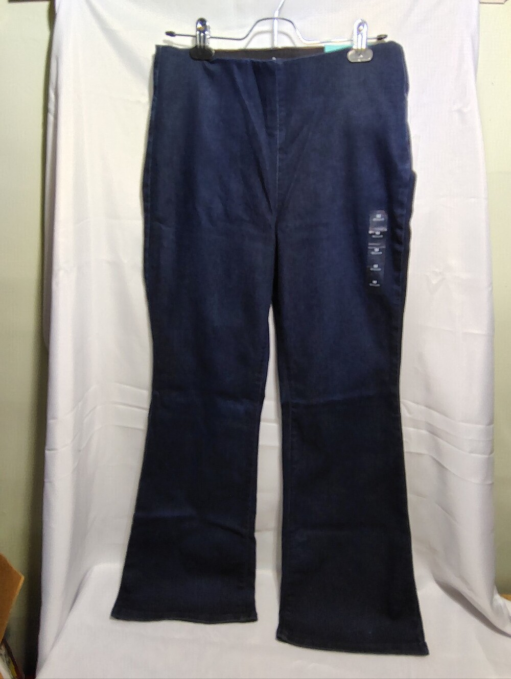 Maurice's Mjeans High Rise Flare Leg Contoured Fit Slim Hip & Thigh MED NEW